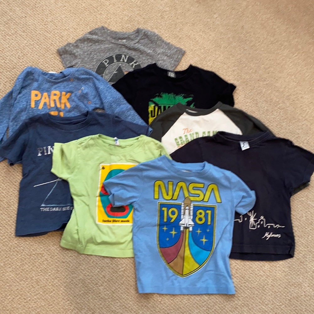 Boys 2T lot of 8 cotton comfy t-shirts